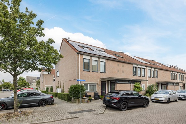 Property photo - Prinses Irenelaan 54, 2635HR Den Hoorn
